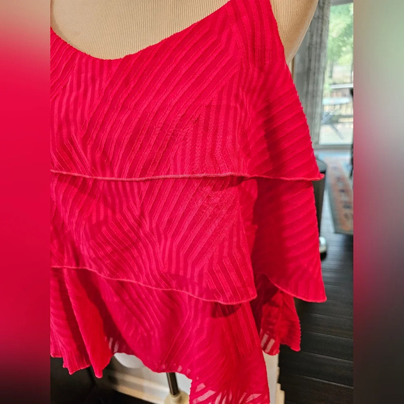 Amadi Anthropologie Women's Size Small Dark Pink Textured Layered Tank New w Tag - Picture 3 of 10
